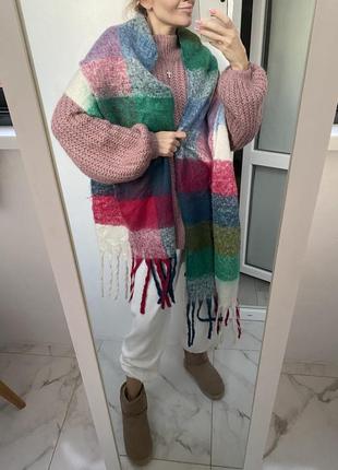 Пушистый яркий теплый разноцветный шарф с бахромой2 фото