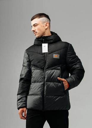 Чоловіча куртка nike softswear storm-fit windrunner9 фото