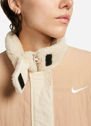 Куртка жіноча nike sportswear essential women's woven fleece-lined jacket оригінал3 фото