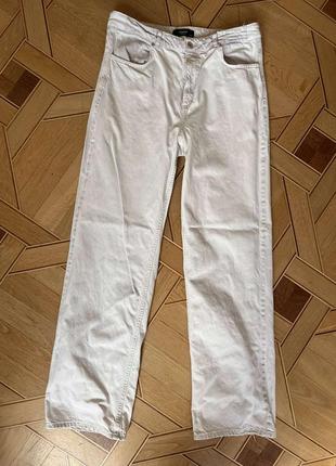 Reserved джинси жіночі широкі світлі  розмір 42-44 прямі джинси1 фото