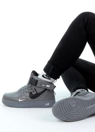 Зимние женские кроссовки nike air force 1 grey (мех) 416 фото