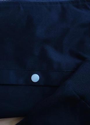 Черная куртка бомбер хс-м5 фото