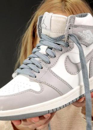 Зимние женские кроссовки nike air jordan 1 winter white grey (мех) 36-37-38-39-405 фото