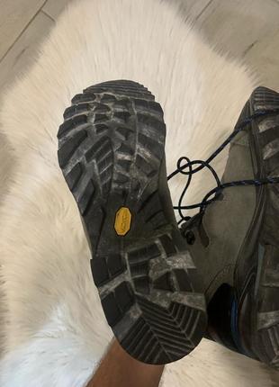 Треккенговые ботинки lowa gore-tex6 фото