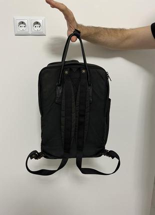 Наплечник fjallraven kanken no.2 black5 фото