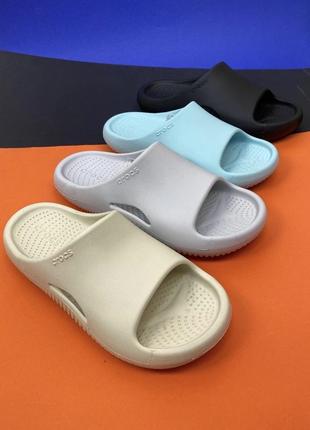 Женские шлепанцы крокс crocs slide