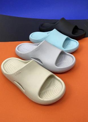 Жіночі шльопанці крокс crocs slide