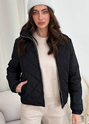 Демисезонная курточка