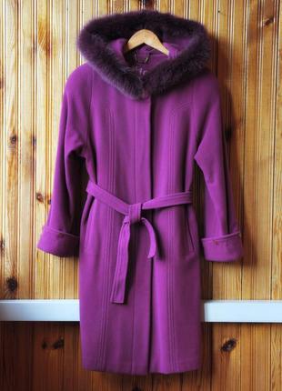 Пальто шерсть, натуральне хутро, утеплена підкладка, ідеальний стан);