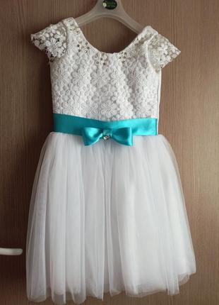 Ошатне білосніжне плаття р. 116-122