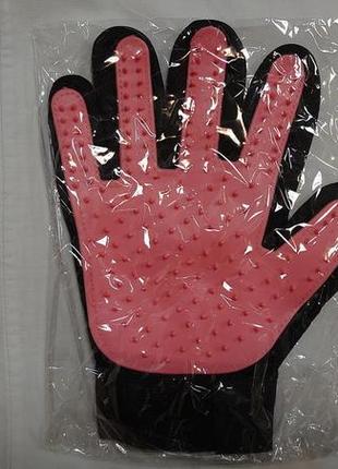 Перчатка для вычесывания шерсти животных, массаж (для кошек и собак), розовая правая