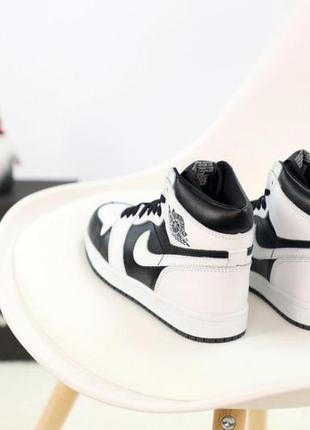 Зимние женские кроссовки nike air jordan 1 winter black white (мех) 36-37-38-397 фото