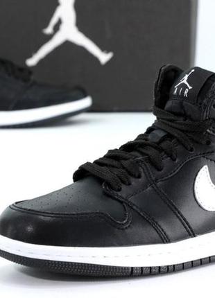 Зимние женские кроссовки nike air jordan 1 winter black white (мех) 37-38