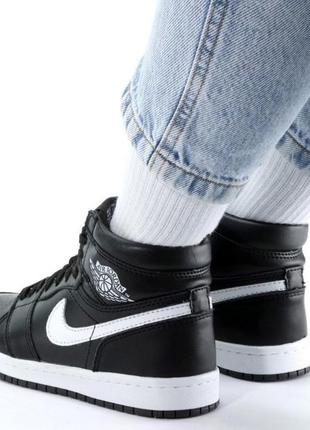 Зимние женские кроссовки nike air jordan 1 winter black white (мех) 37-388 фото