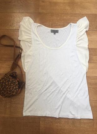Шикарная блузка zalando с воланами. супер легкая белая блузка. блузка без рукавов1 фото
