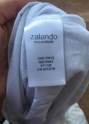 Шикарная блузка zalando с воланами. супер легкая белая блузка. блузка без рукавов7 фото