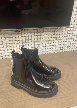 Ботинки zara