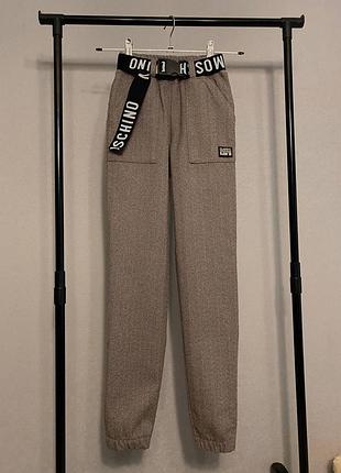 Брюки джоггеры теплые стрейчевые