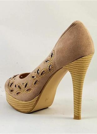 Женские бежевые туфли на каблуке шпильке замшевые модельные (размеры: 36,37,38,39,40,41)5 фото