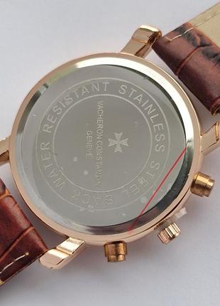 Очень качественный мужские наручные часы золотого цвета, на ремешке, отображение даты4 фото