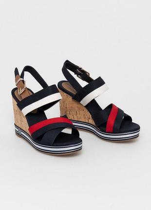 Сандалии tommy hilfiger 38 р. женские