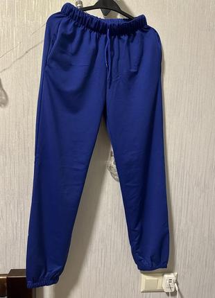 Новые спортивные штаны джогеры
