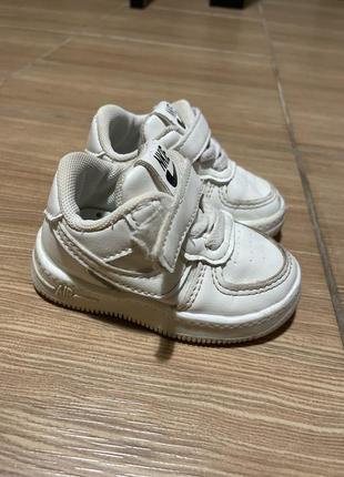 Кросівки для немовлят2 фото