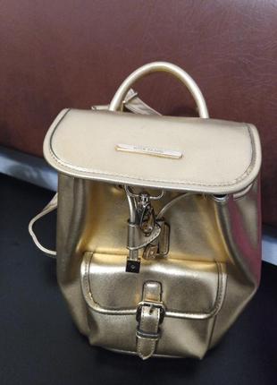 Рюкзак river island блискучий маленький золотистий