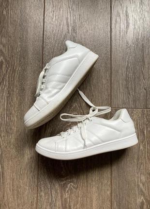 38рр 24.5 см белые по типу super stars adidas1 фото