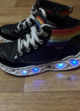 Ботинки skechers 8