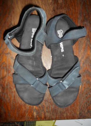 Босоножки  clarks р.39