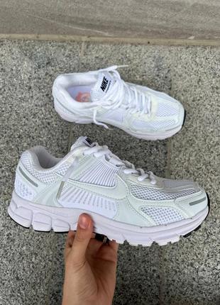 Кросівки nike zoom vomero white2 фото