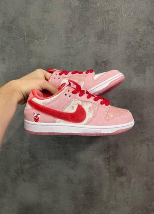 Nike dunk sb strangelove