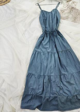 Блакитна ярусна сукня під джинс esmara
