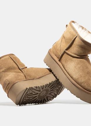 Уггі на овчині ugg mini platform2 фото