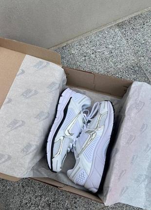 Кроссовки nike zoom vomero silver10 фото