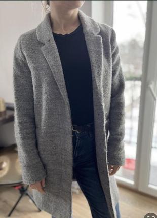 Пальто осеннее h&m. женск пальто