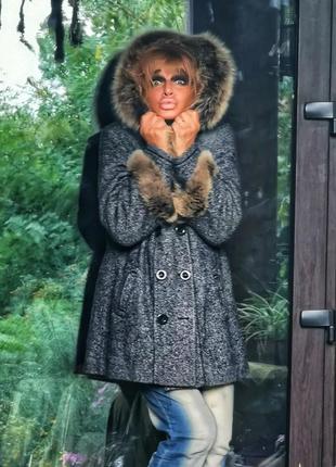 Пальто с мехом saga furs mangust теплое зимнее шерстяное короткое куртка с капюшоном двубортное4 фото