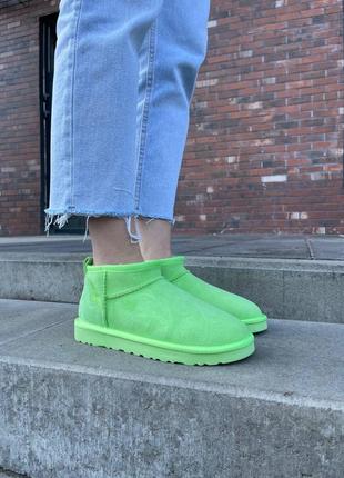 Зимние угги ugg classic ultra mini parakeet green