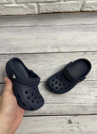 Тапочки crocs