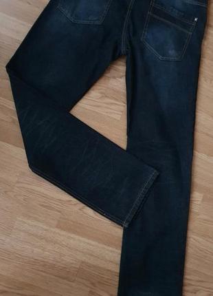 Мужские плотные джинсы с небольшими потёртостями3 фото