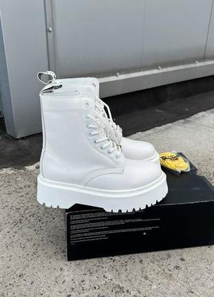 Зимові чоботи dr.martens