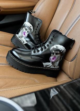 Женские ботинки dr martens термо