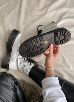 Трендовые сапоги dr. martens7 фото