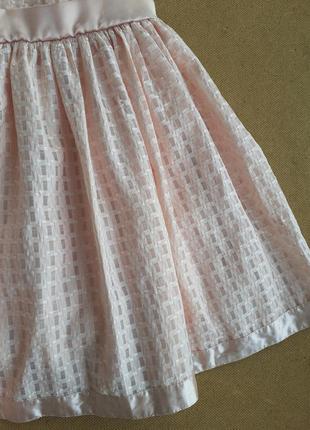 Праздничное розовое платье на 6-7 лет с пышной юбкой3 фото