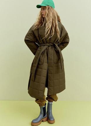 Пальто, стьобане довге пальто хакі від h&m1 фото