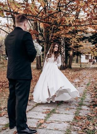 Весільна сукня атласна, розмір 44, s-m, б/у, без дефектів5 фото