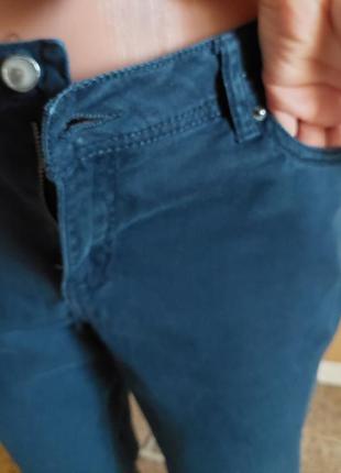 Жіночі штани-джинси6 фото