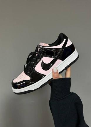 Жіночі кросівки рожеві з чорним nike sb dunk “patent black / pink” premium