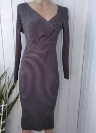 Платье в рубчик на осень